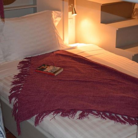 Luna Maya Hostel & Wellness Antigua Dış mekan fotoğraf